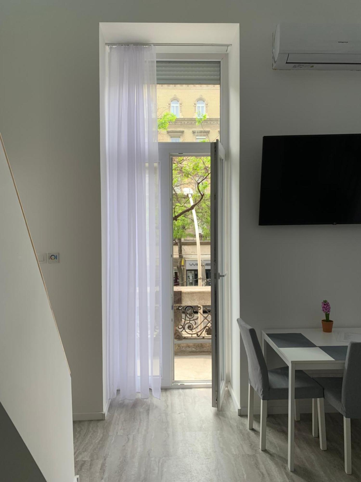 Balcony Gallery Budapest Eksteriør bilde